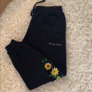adelaine morin black beep bop joggers